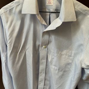 Men’s Brooks Brothers dress shirt